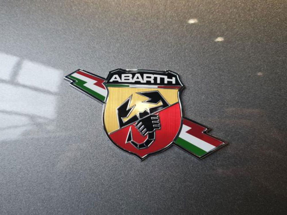 Abarth 695 nuova a Torino (10)