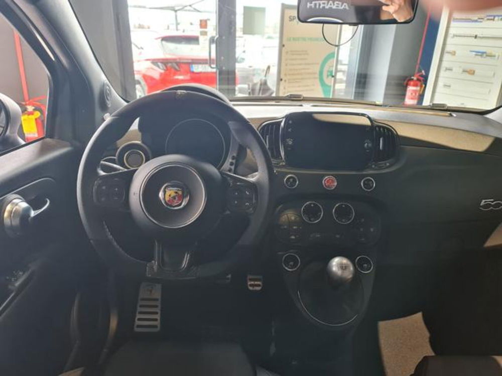 Abarth 695 nuova a Torino (15)