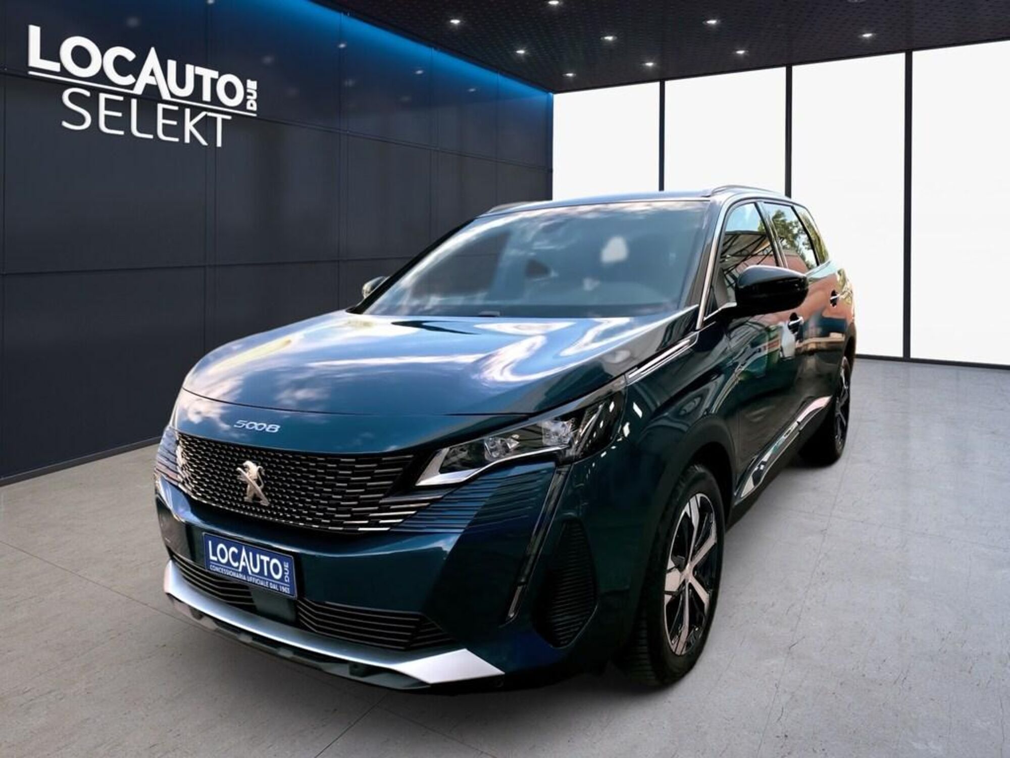 Peugeot 5008 1.5 bluehdi GT s&amp;s 130cv eat8 nuova a Torino