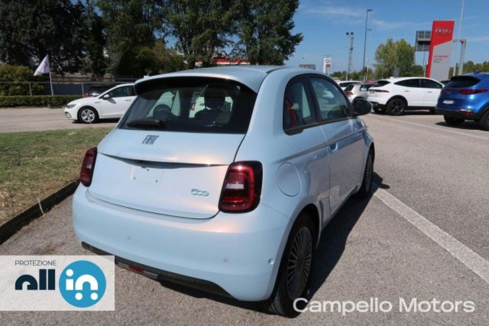 Fiat 500e usata a Venezia (4)