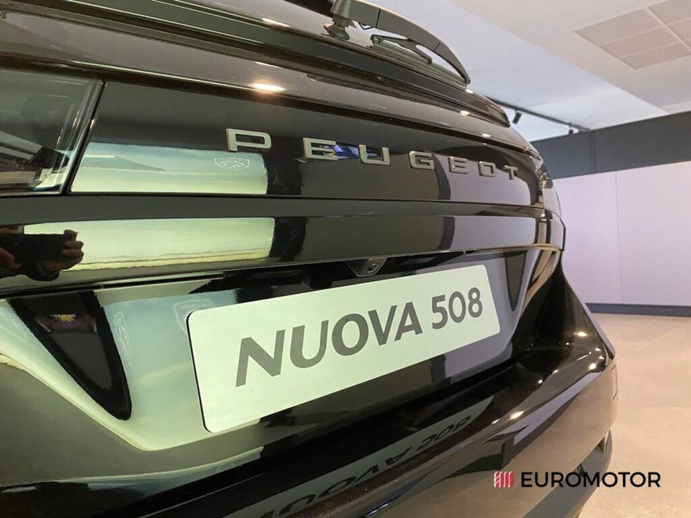 Peugeot 508 SW nuova a Bari (11)