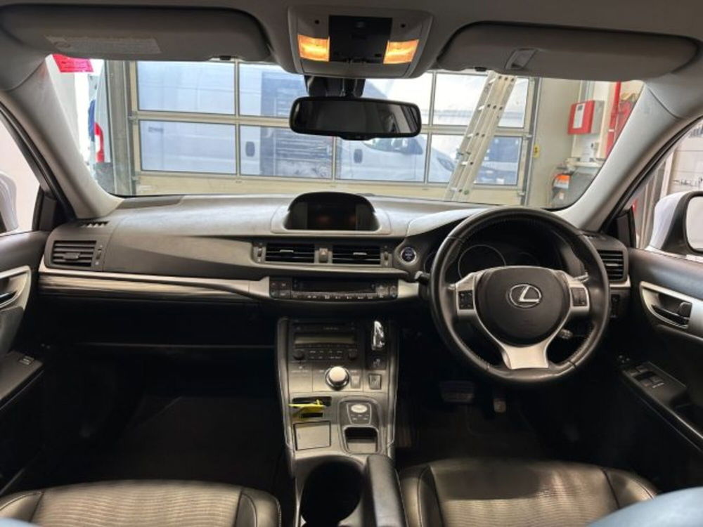 Lexus CT usata a Cuneo (12)