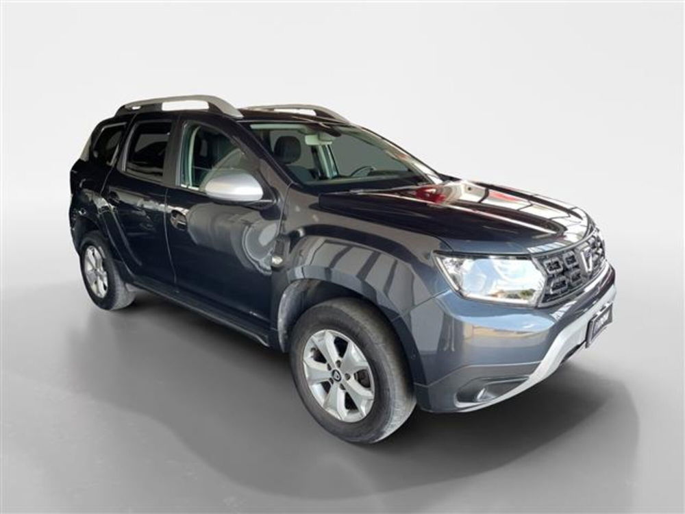 Dacia Duster usata a Varese (9)