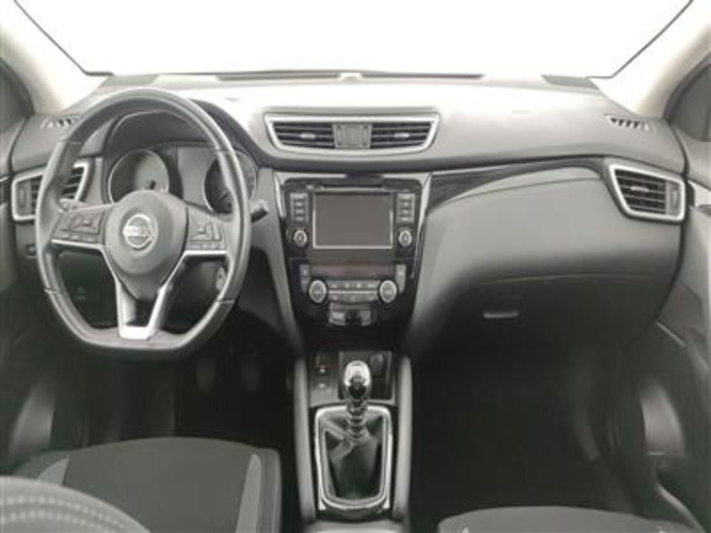 Nissan Qashqai usata a Bari (14)