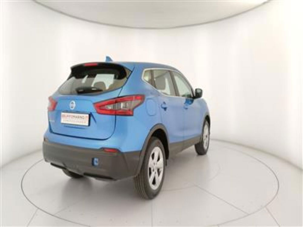 Nissan Qashqai usata a Bari (7)