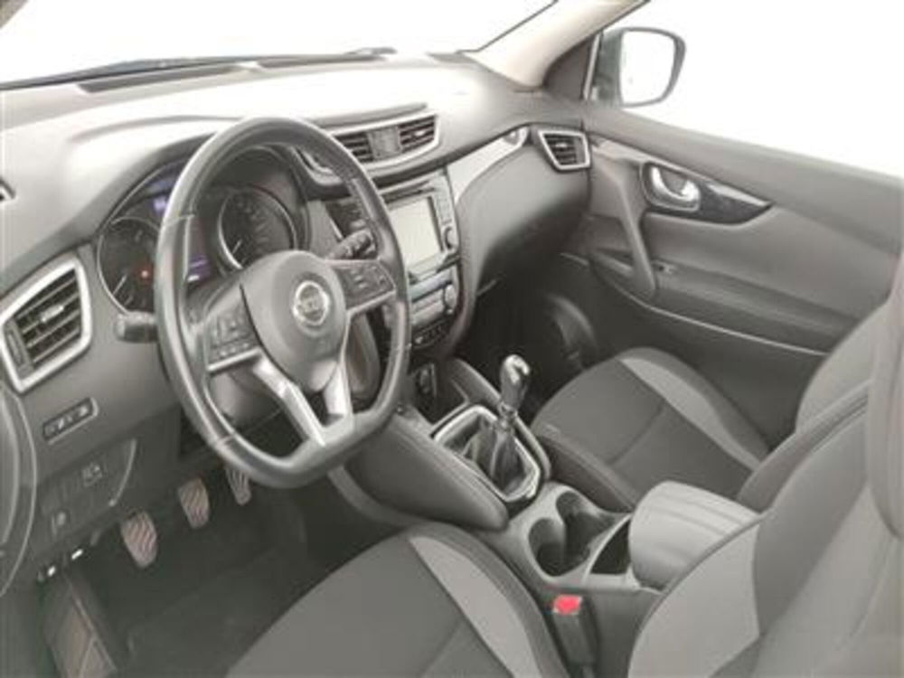 Nissan Qashqai usata a Bari (13)