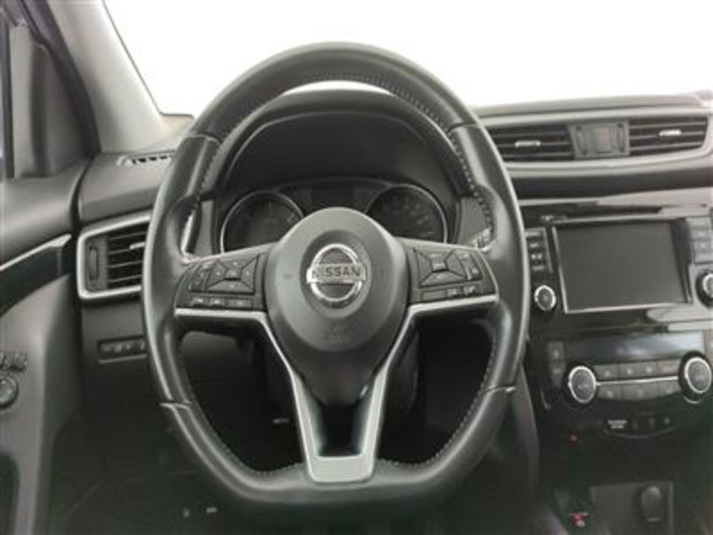 Nissan Qashqai usata a Bari (15)