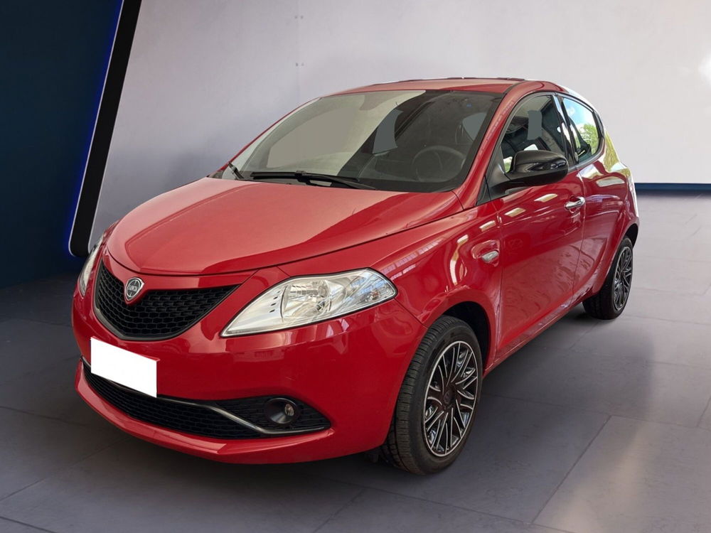 Lancia Ypsilon usata a Torino (3)