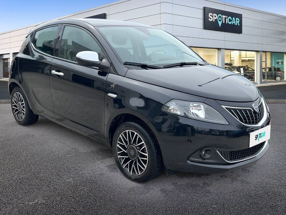 Lancia Ypsilon usata a Teramo (2)