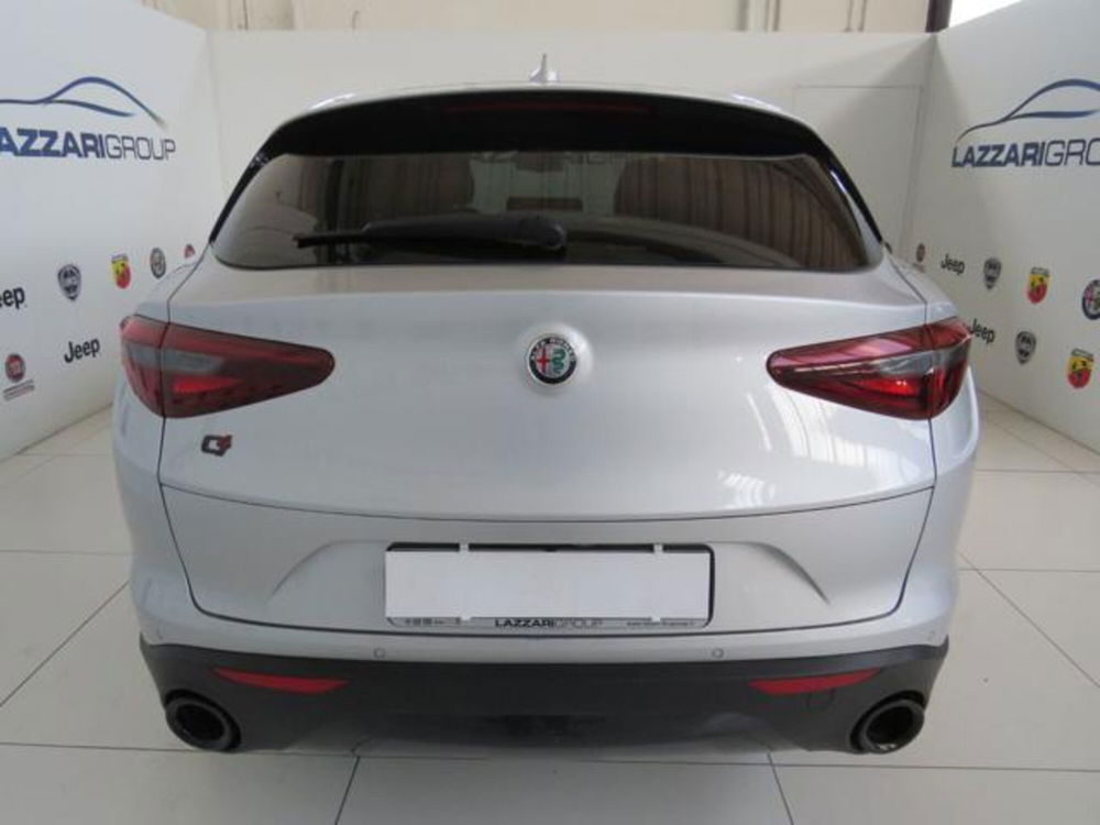 Alfa Romeo Stelvio usata a Lodi (7)