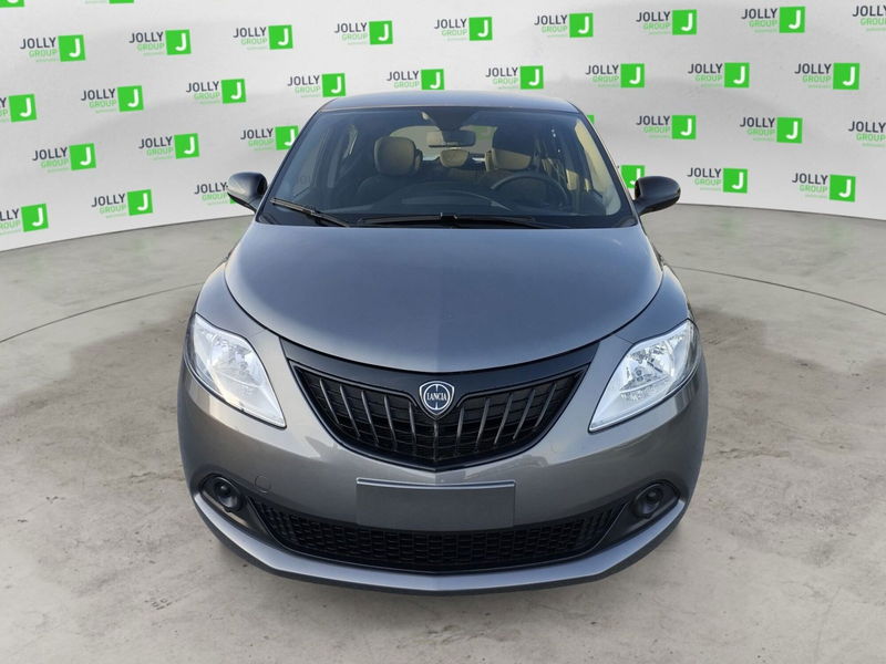 Lancia Ypsilon 1.0 FireFly 5 porte S&amp;S Hybrid Ecochic Silver  nuova a Ceccano