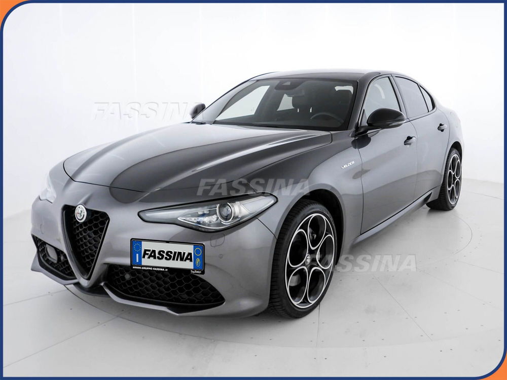 Alfa Romeo Giulia usata a Milano (3)