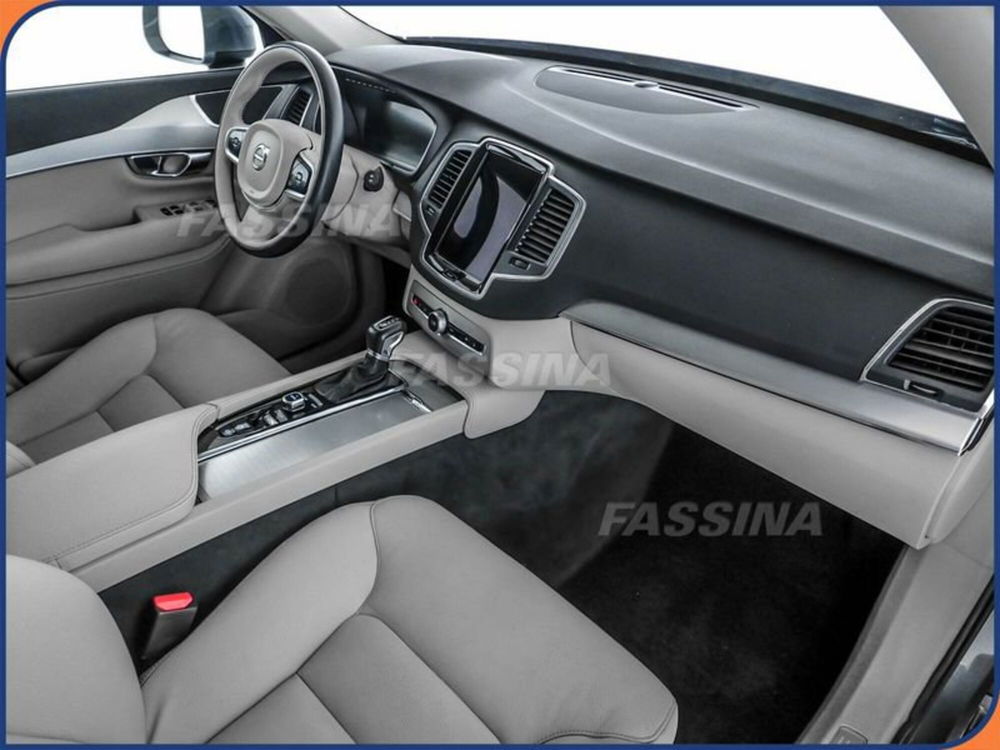 Volvo XC90 usata a Milano (15)