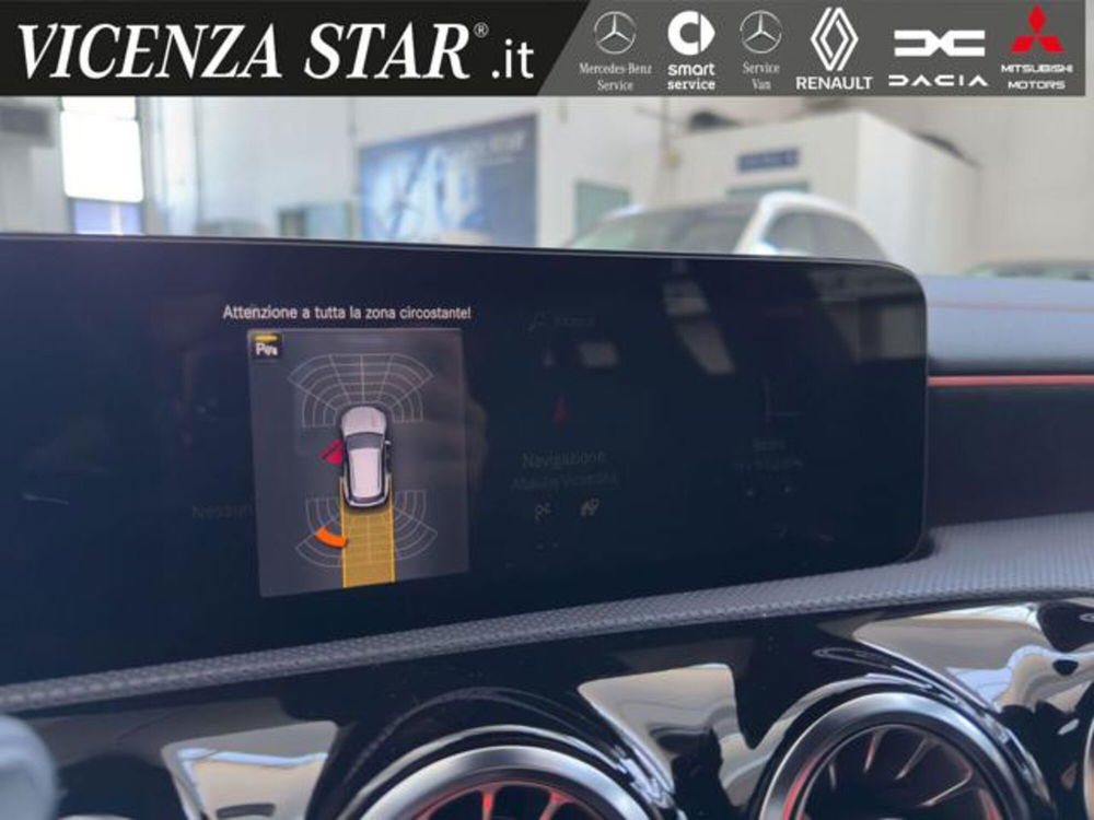 Mercedes-Benz CLA Shooting Brake usata a Vicenza (14)