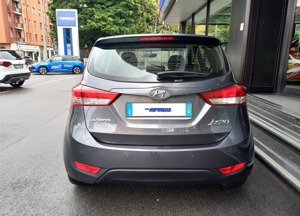 Hyundai ix20 usata a Milano (5)