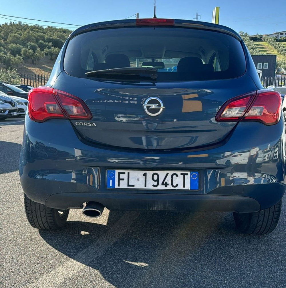 Opel Corsa Coupé usata a Roma (5)