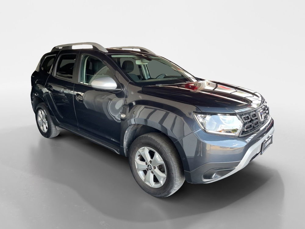 Dacia Duster usata a Varese (3)