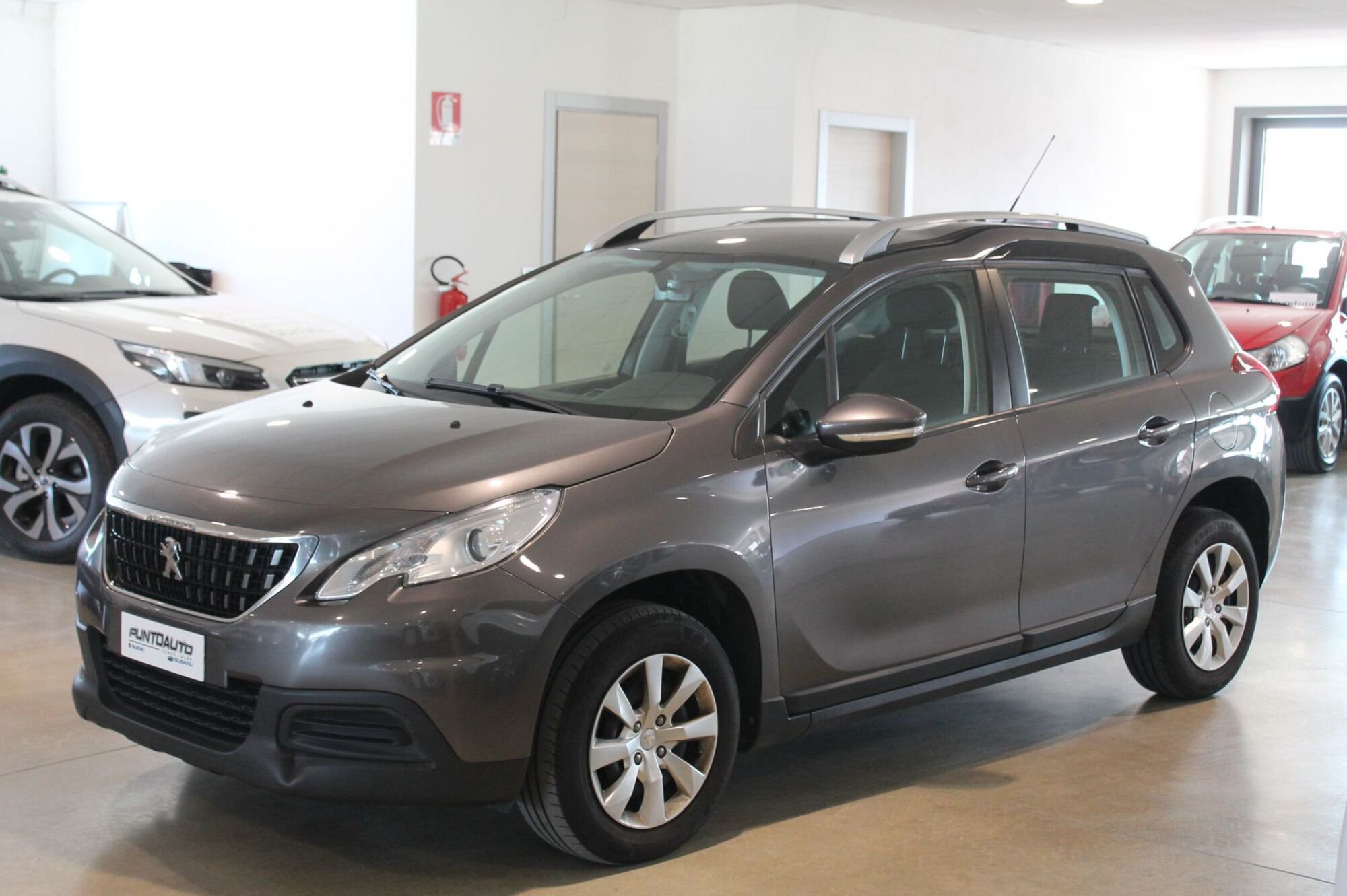 Peugeot 2008 75 Access  del 2017 usata a Guarene