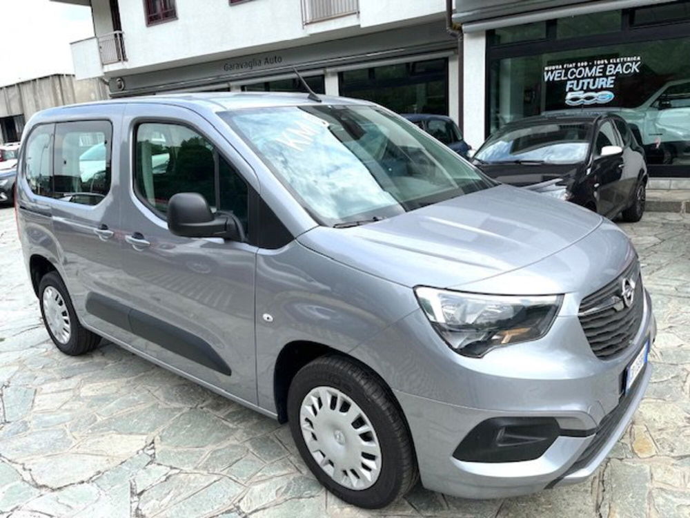 Opel Combo Life nuova a Milano (3)