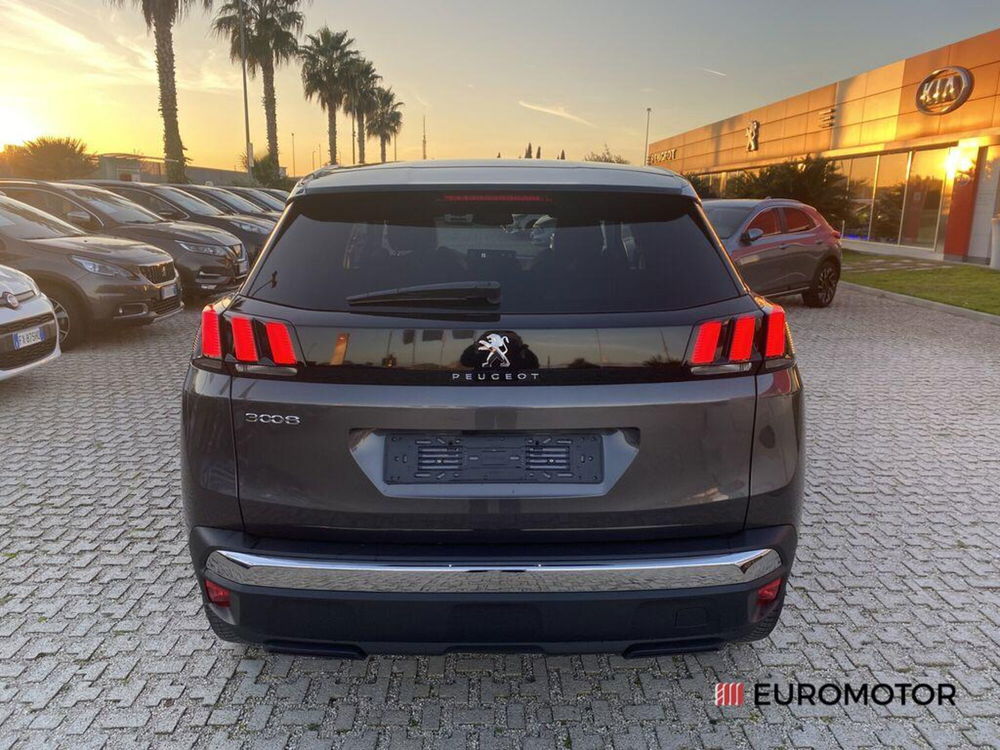 Peugeot 3008 nuova a Bari (6)