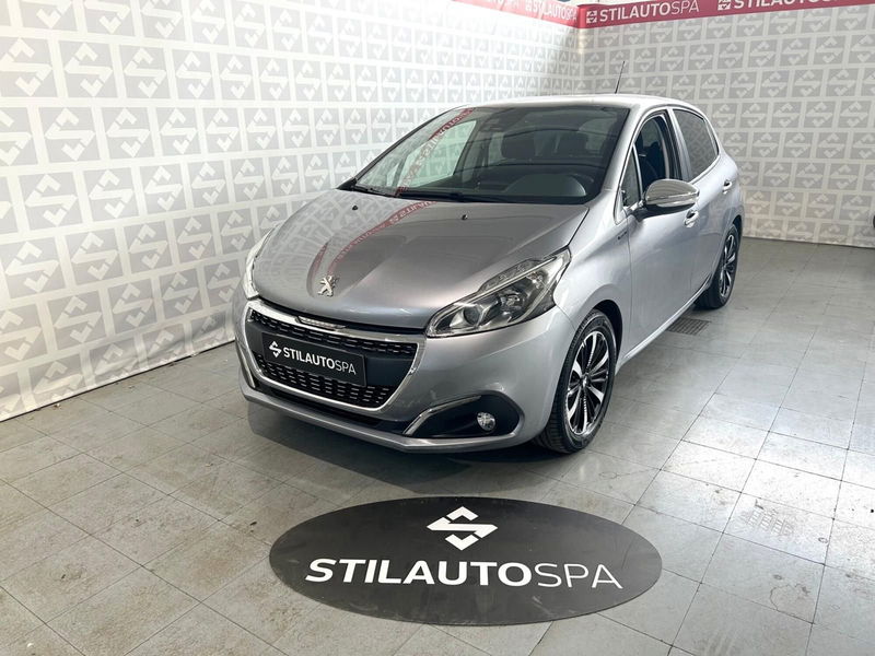 Peugeot 208 BlueHDi 100 Stop&amp;Start 5 porte GT  del 2019 usata a Prato