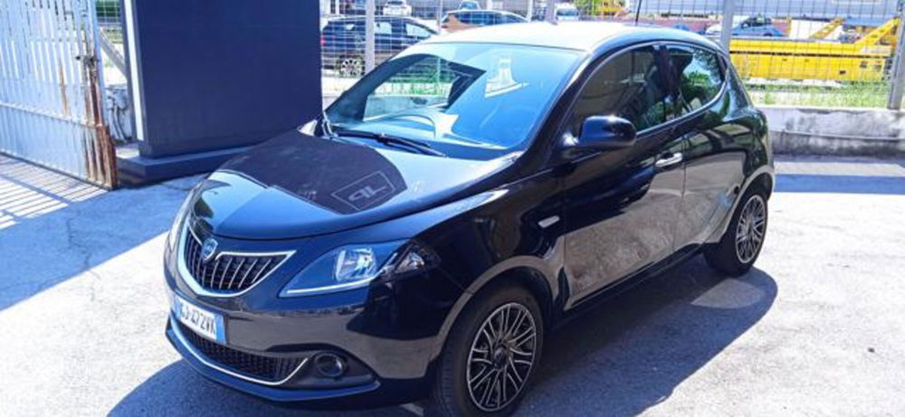 Lancia Ypsilon usata a Frosinone