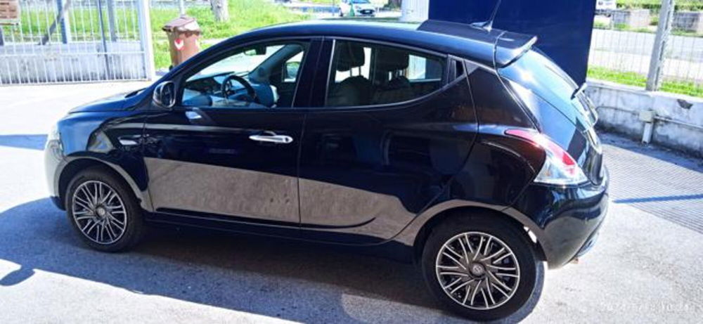 Lancia Ypsilon usata a Frosinone (5)