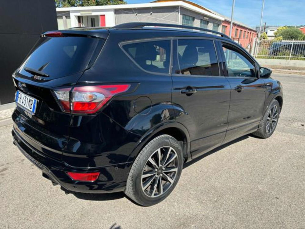 Ford Kuga usata a Pesaro-Urbino (5)