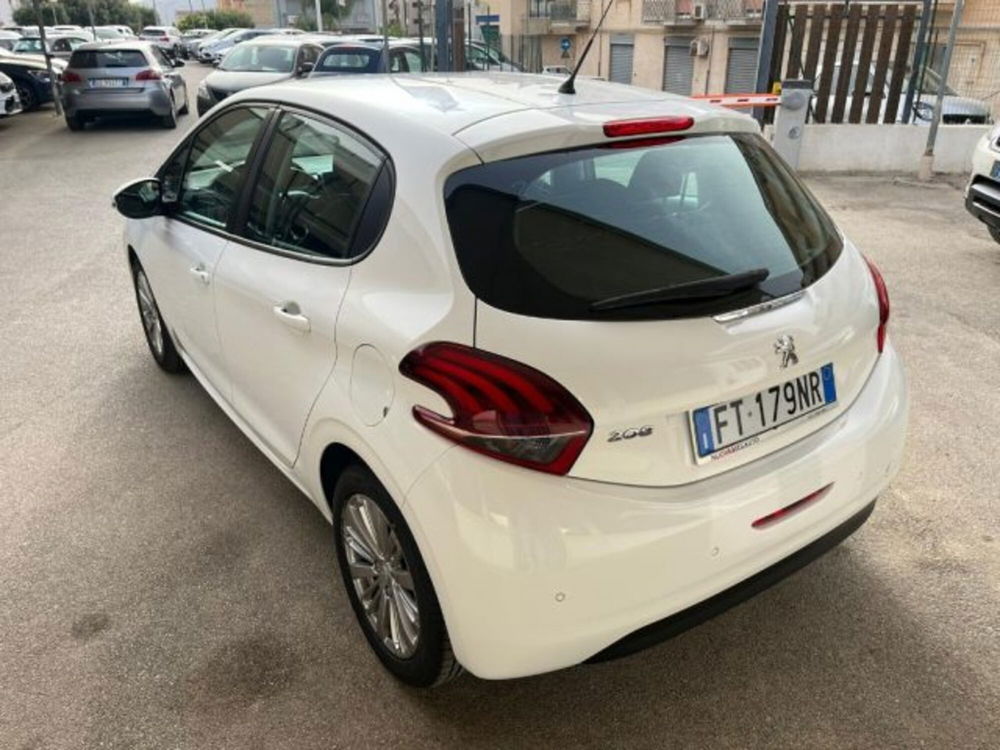 Peugeot 208 usata a Trapani (5)