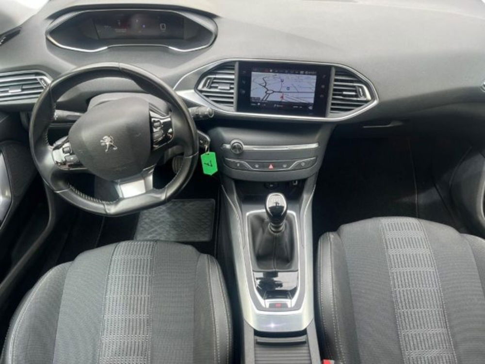 Peugeot 308 usata a Trapani (12)