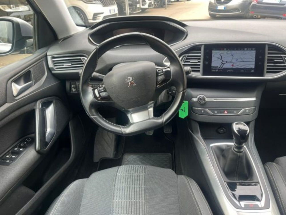 Peugeot 308 usata a Trapani (13)