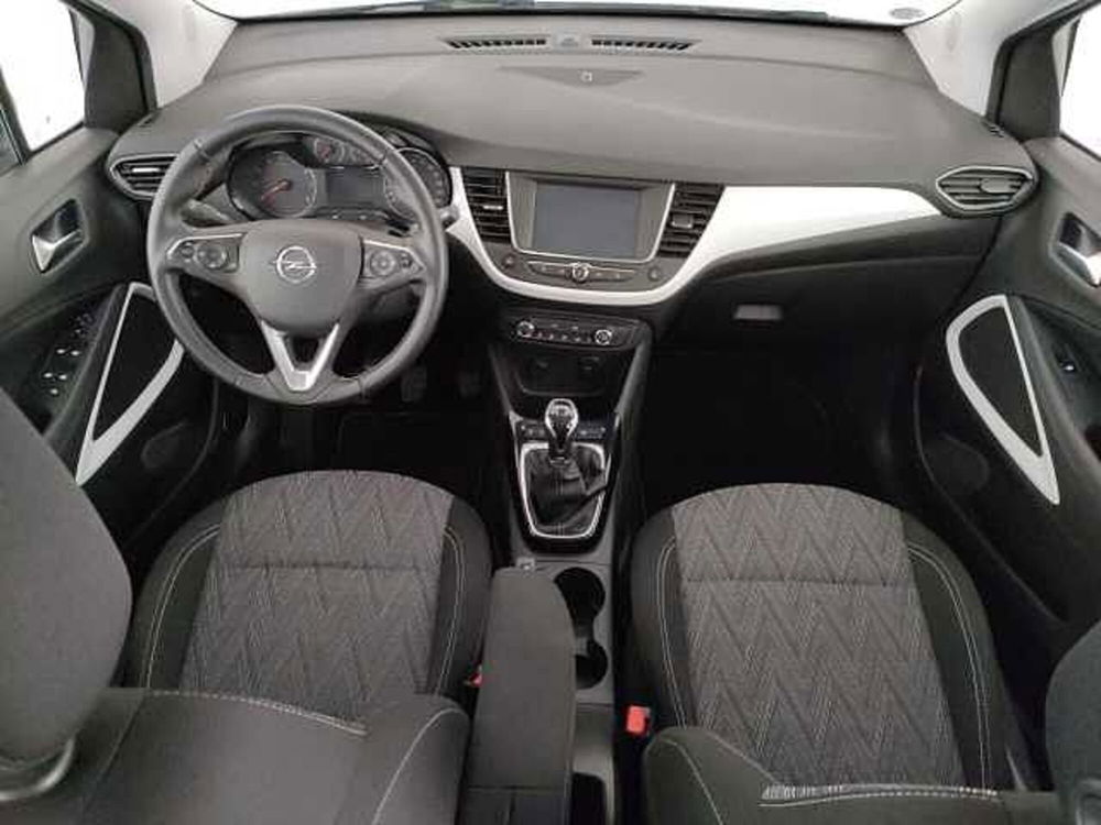 Opel Crossland X usata a Roma (9)