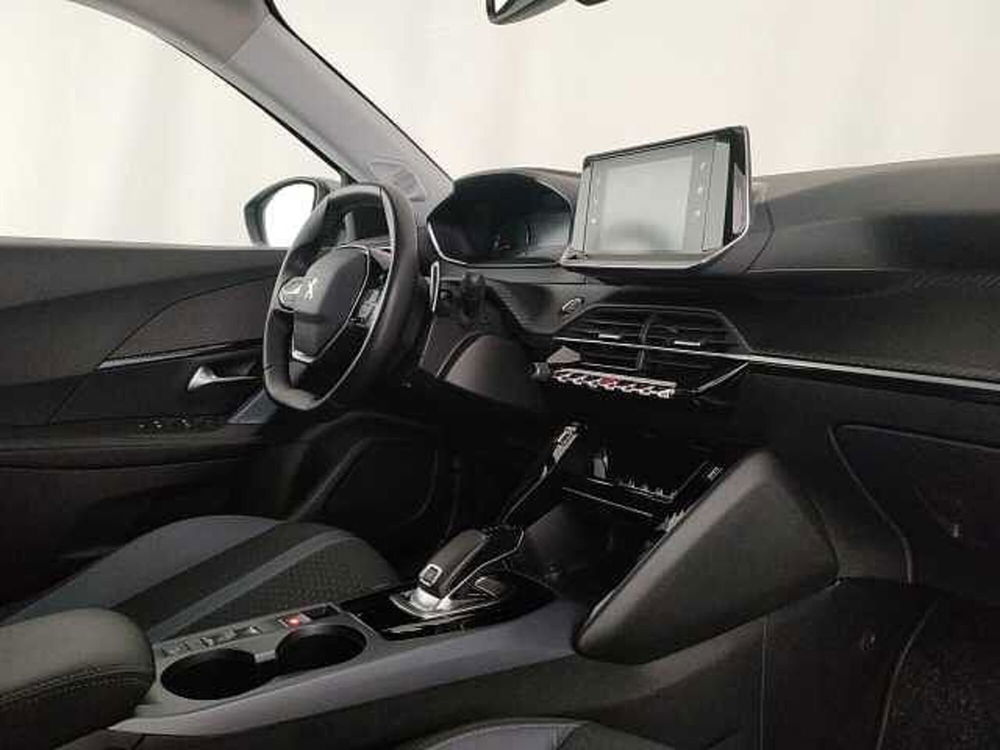 Peugeot 2008 usata a Roma (7)