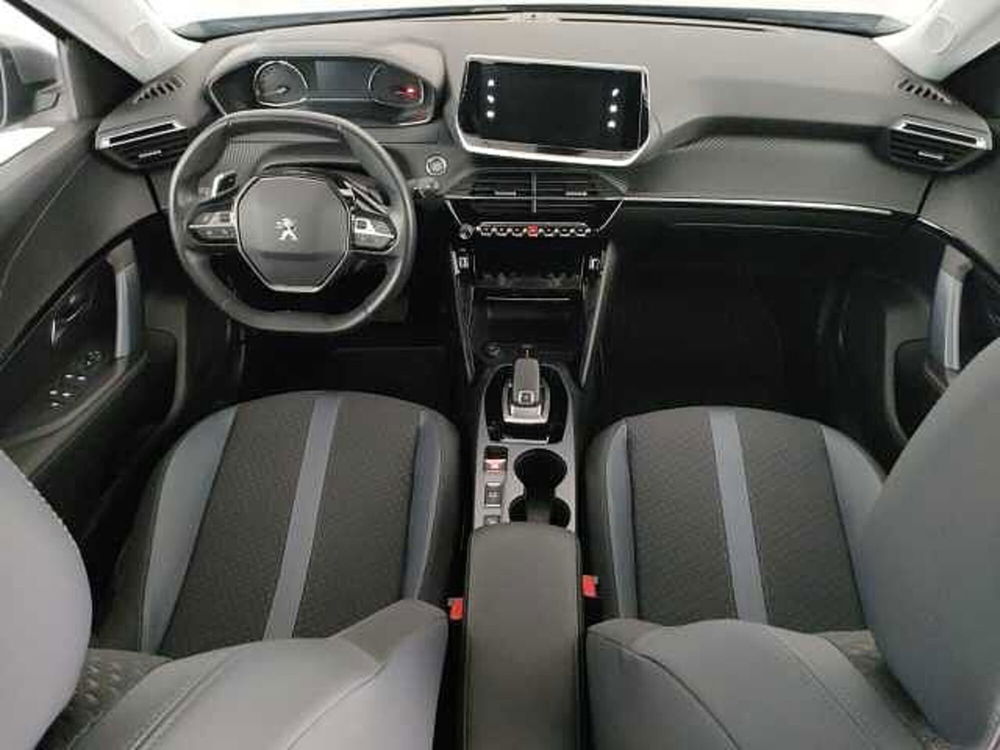 Peugeot 2008 usata a Roma (9)