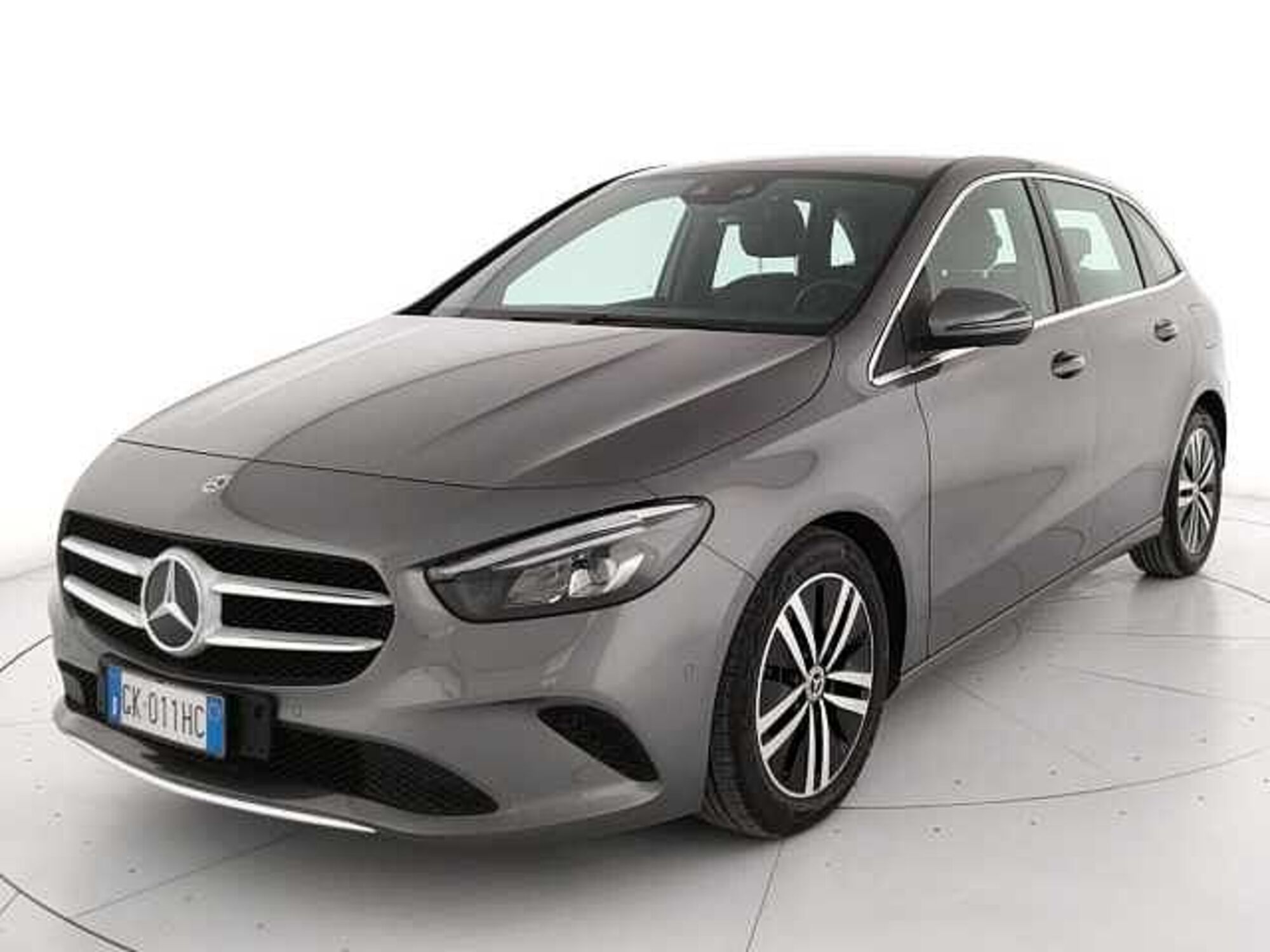 Mercedes-Benz Classe B 180 d Sport  del 2022 usata a Roma