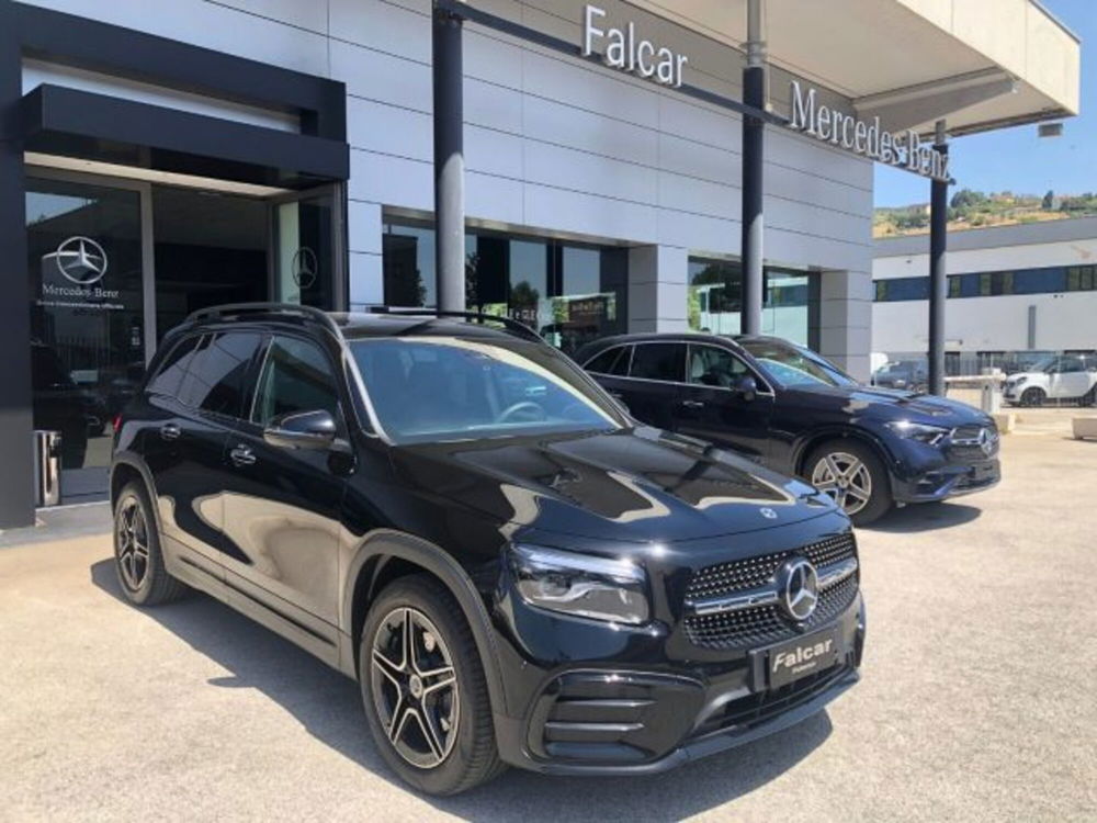 Mercedes-Benz GLB nuova a Potenza