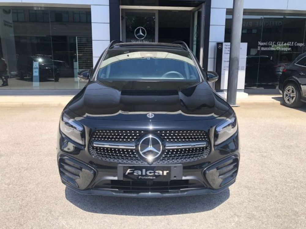 Mercedes-Benz GLB nuova a Potenza (2)