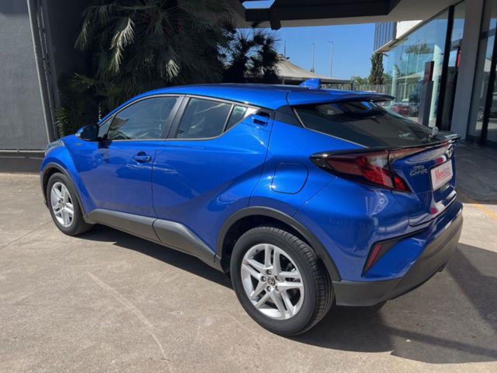 Toyota Toyota C-HR usata a Sassari (8)