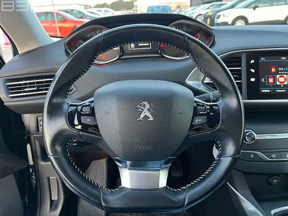 Peugeot 308 usata a Ravenna (8)