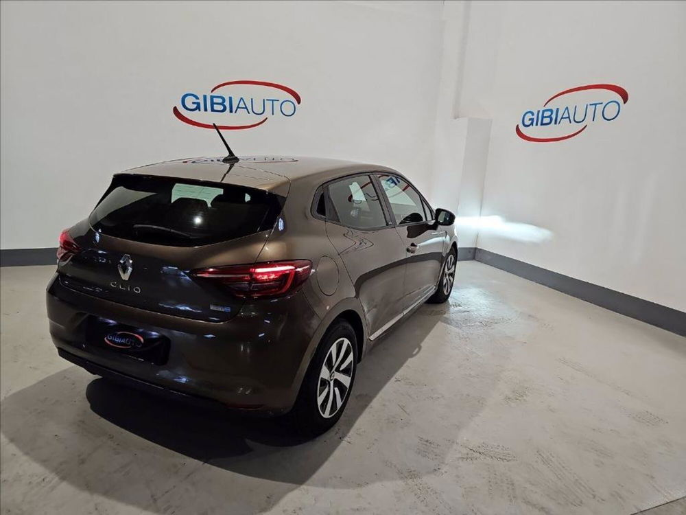 Renault Clio usata a Palermo (8)