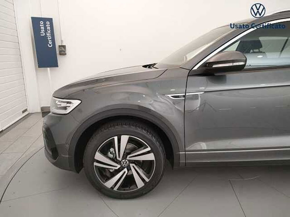 Volkswagen T-Roc nuova a Varese (7)