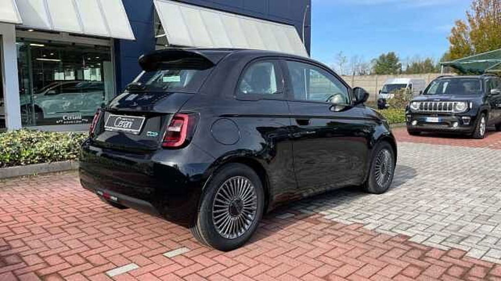 Fiat 500e usata a Milano (5)