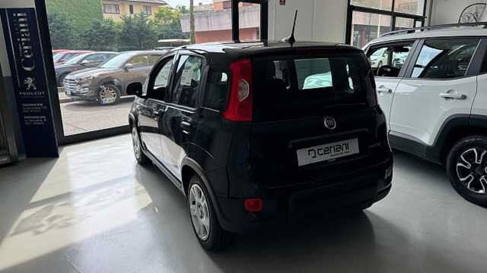 Fiat Panda nuova a Milano (2)