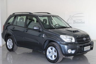 Toyota Rav4 Tdi D-4D cat 5 porte Sol  del 2005 usata a Potenza