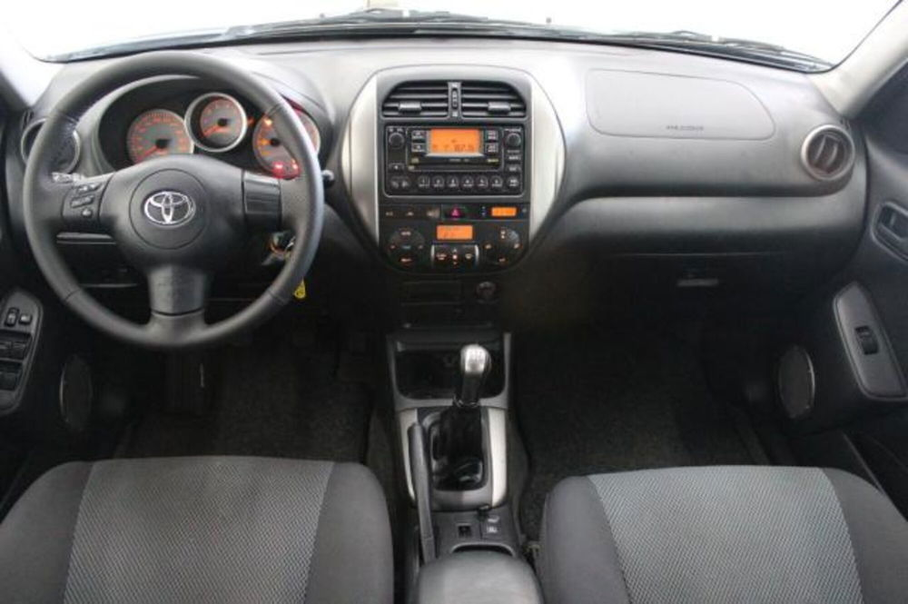 Toyota Rav4 usata a Potenza (7)