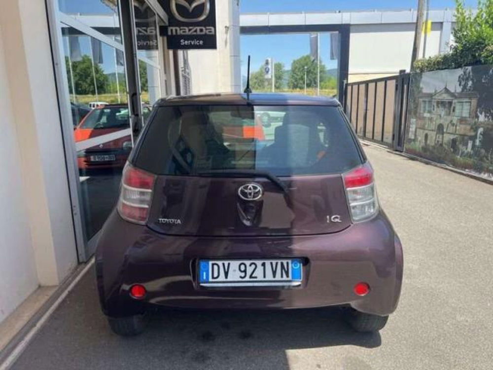 Toyota iQ usata a Lucca (4)