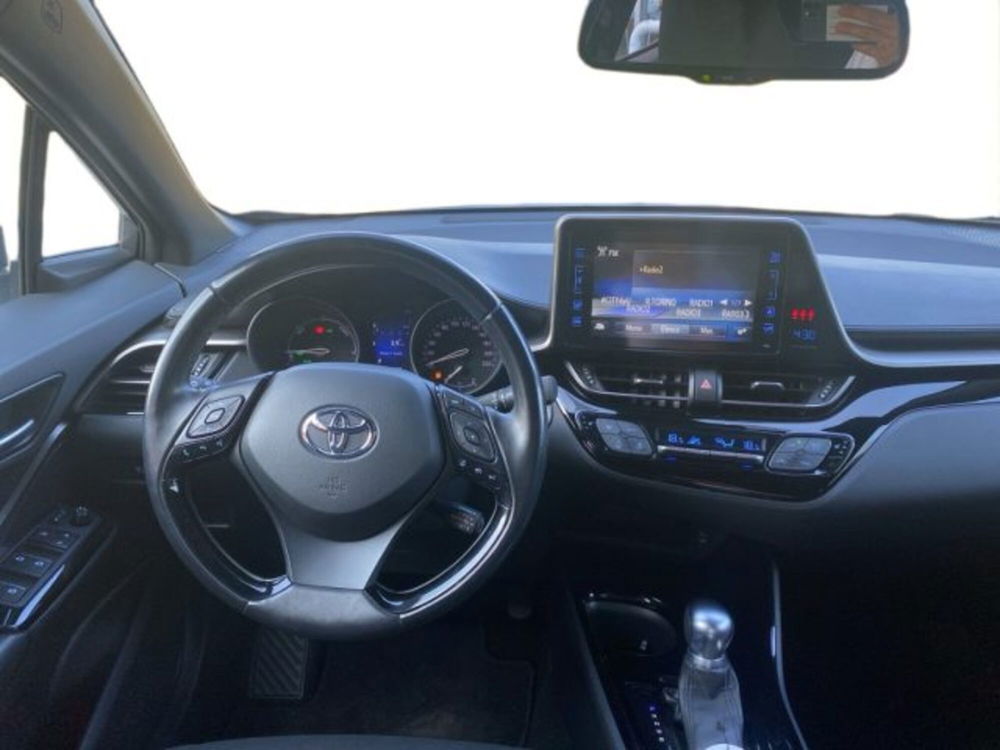 Toyota Toyota C-HR usata a Vercelli (9)