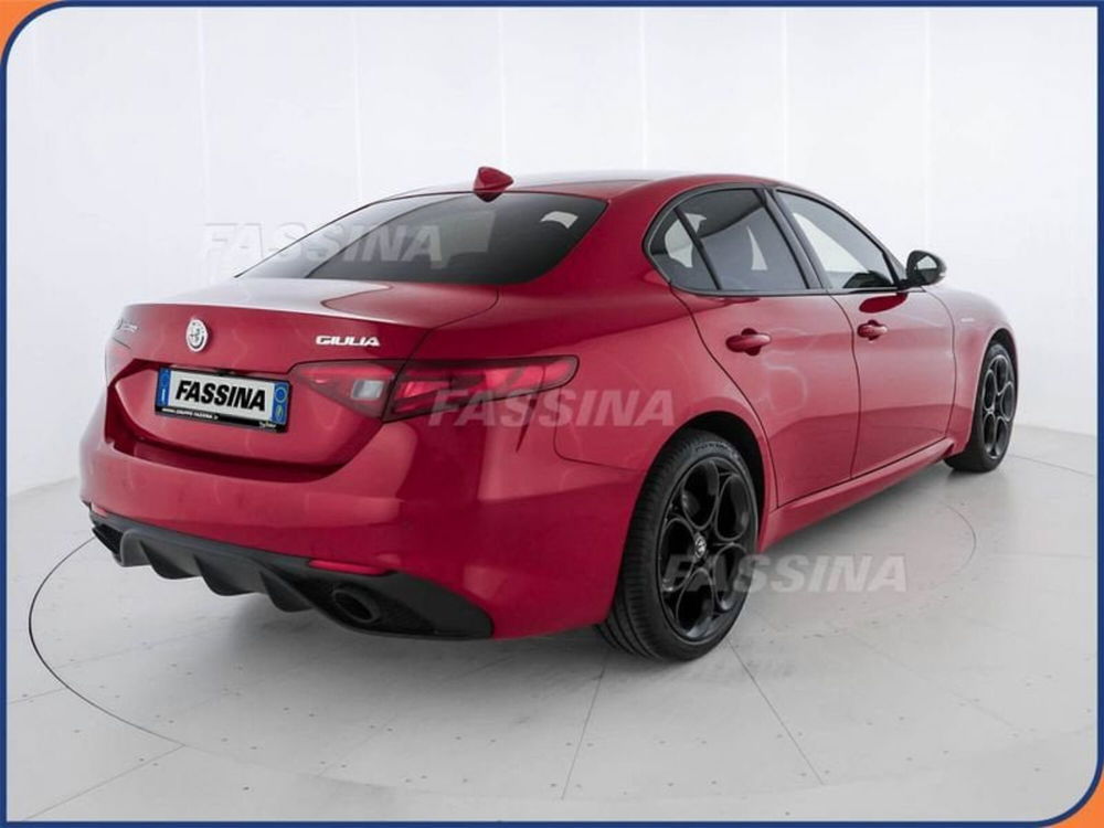 Alfa Romeo Giulia usata a Milano (6)