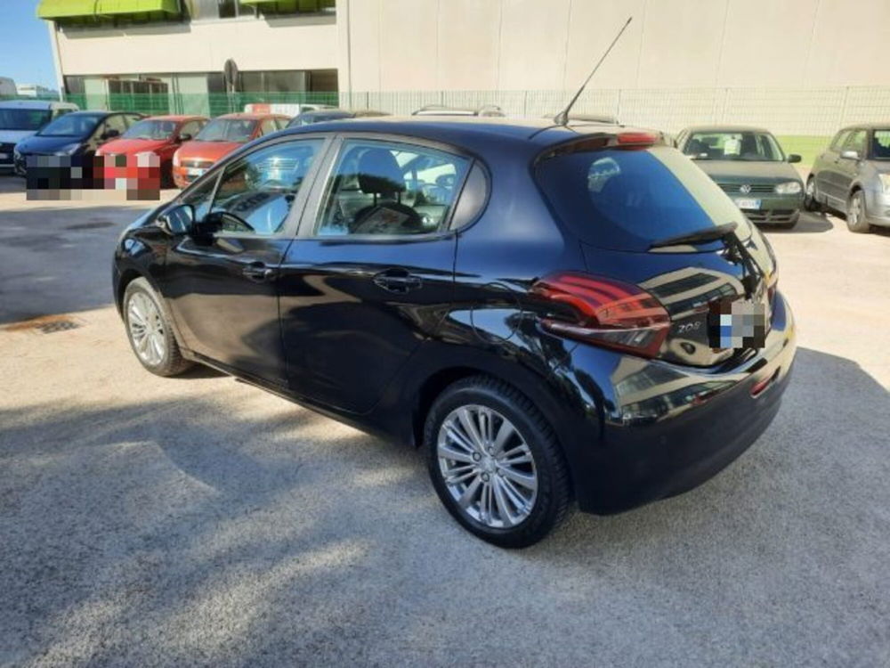 Peugeot 208 usata a Macerata (7)