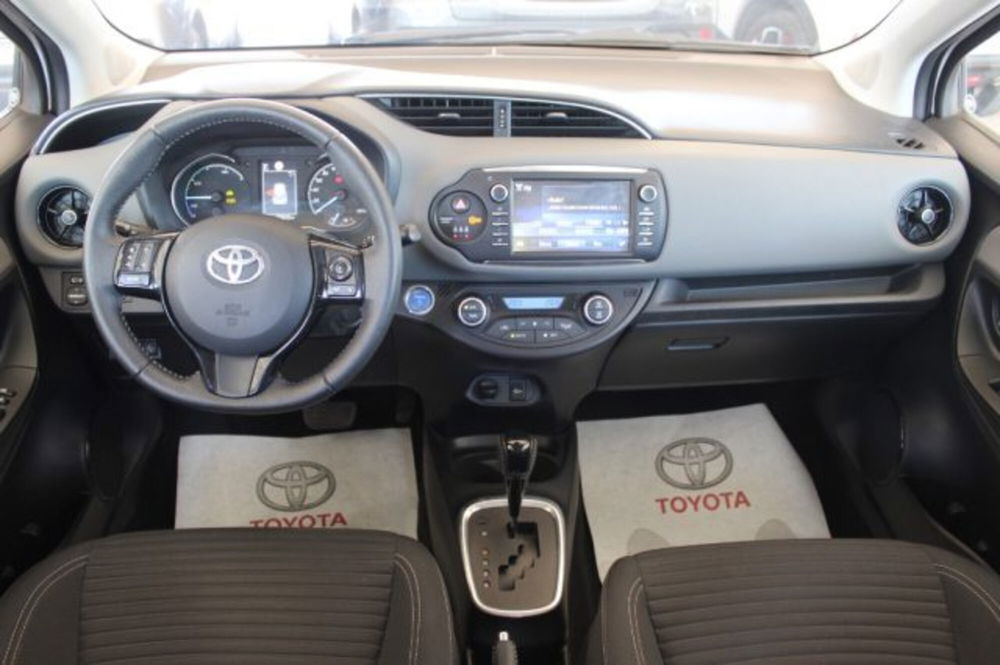 Toyota Yaris usata a Roma (9)